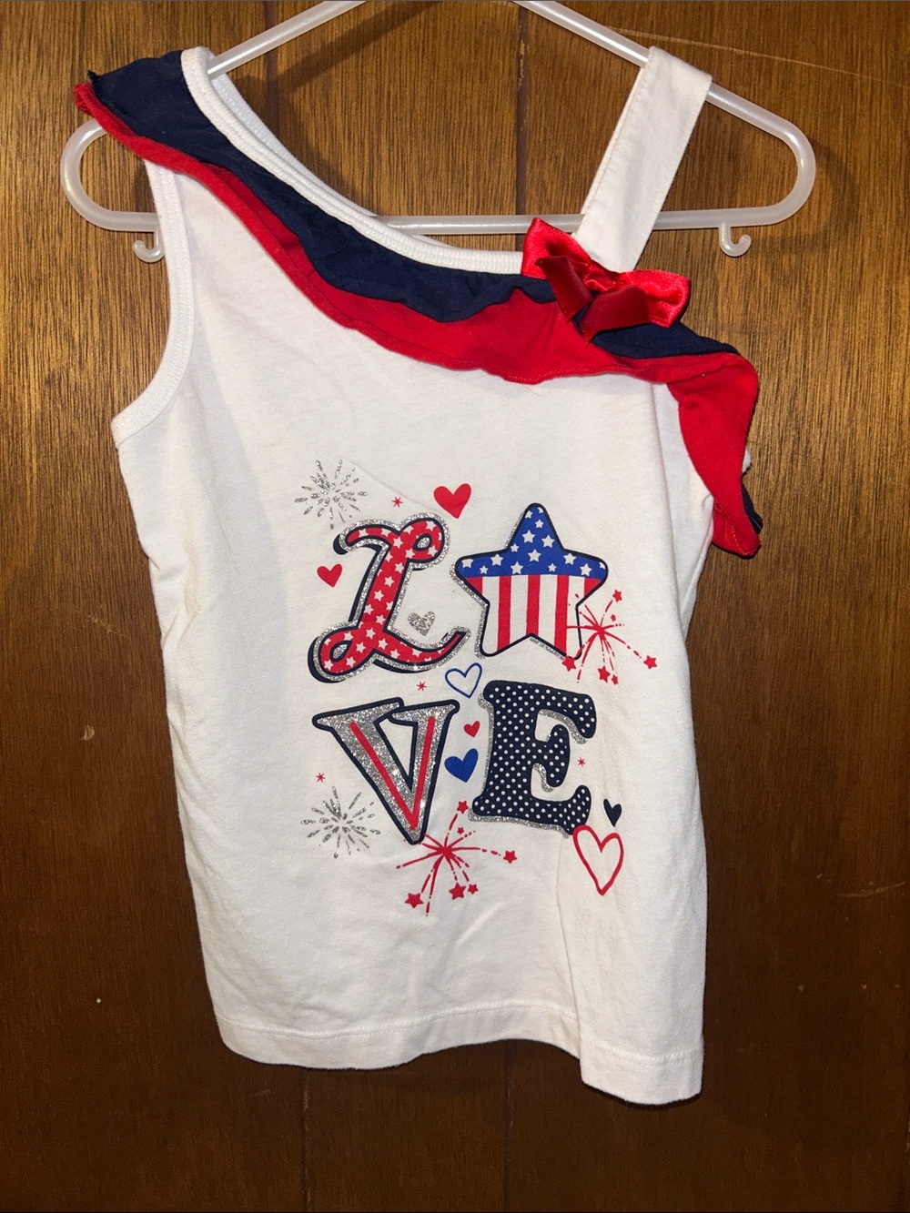 5/$20 Patriotic Tank Top with a lot of Fun Detail